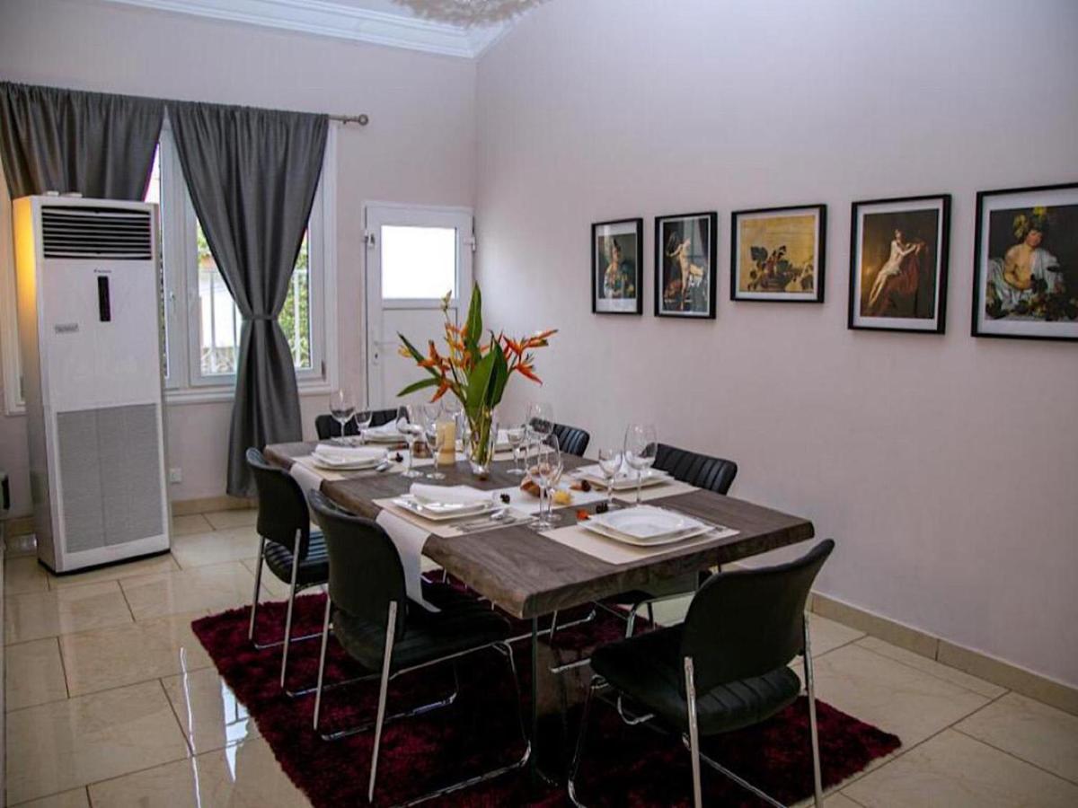 Stunning 3-Bed House In Tema-Ahenfie Villa ภายนอก รูปภาพ